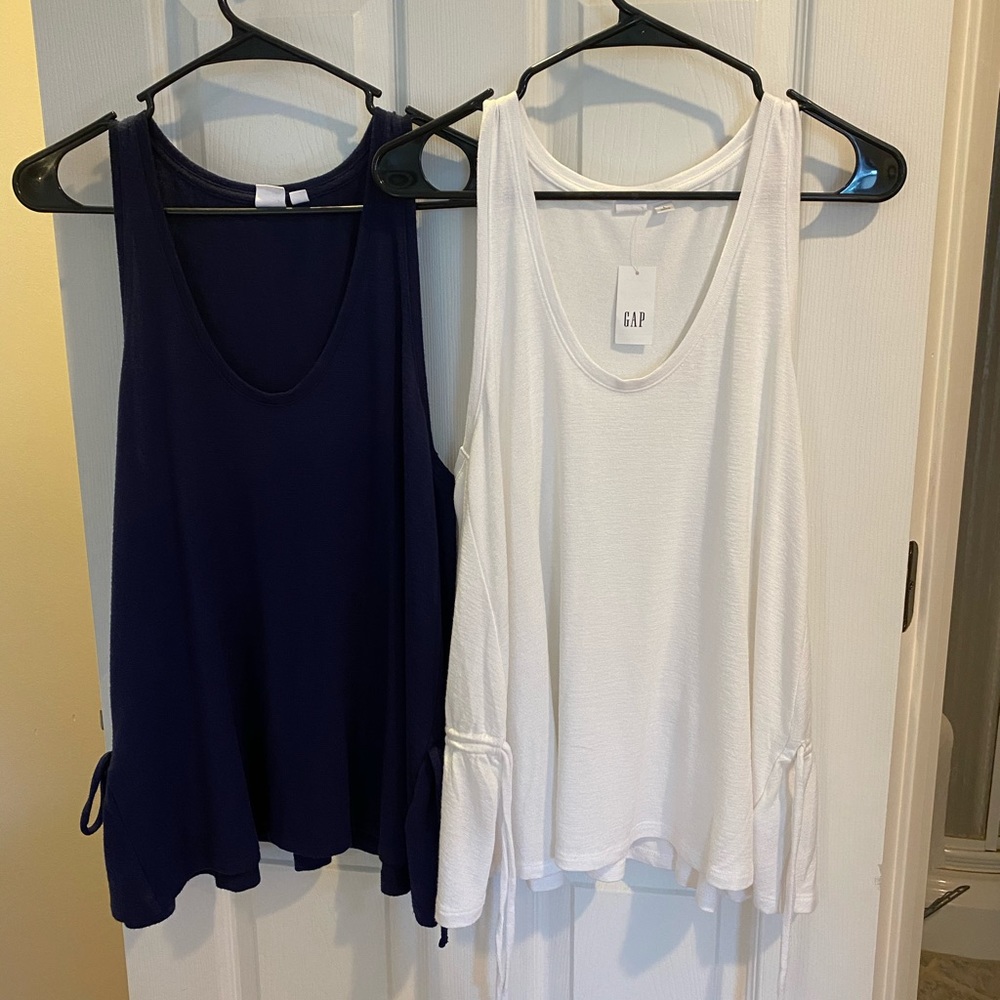2 new Gap tank tops with tightening belt on sides